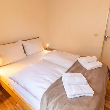 Haus Hamburg Eg *