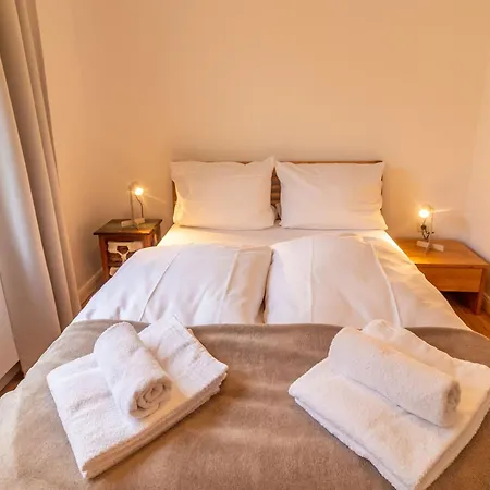 Apartment Haus Hamburg Eg *